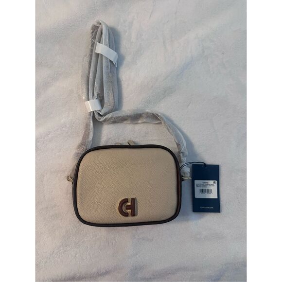 Cole Haan Women's Essential Leather Crossbody Camera Bag British Tan Small NWT - Picture 1 of 6